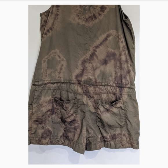 MUDD Khaki Button Front Custom Tie-Dye Romper - Picture 7 of 13